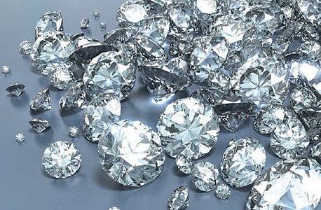 איך יודעים אם יהלום אמיתי או מזויף?
